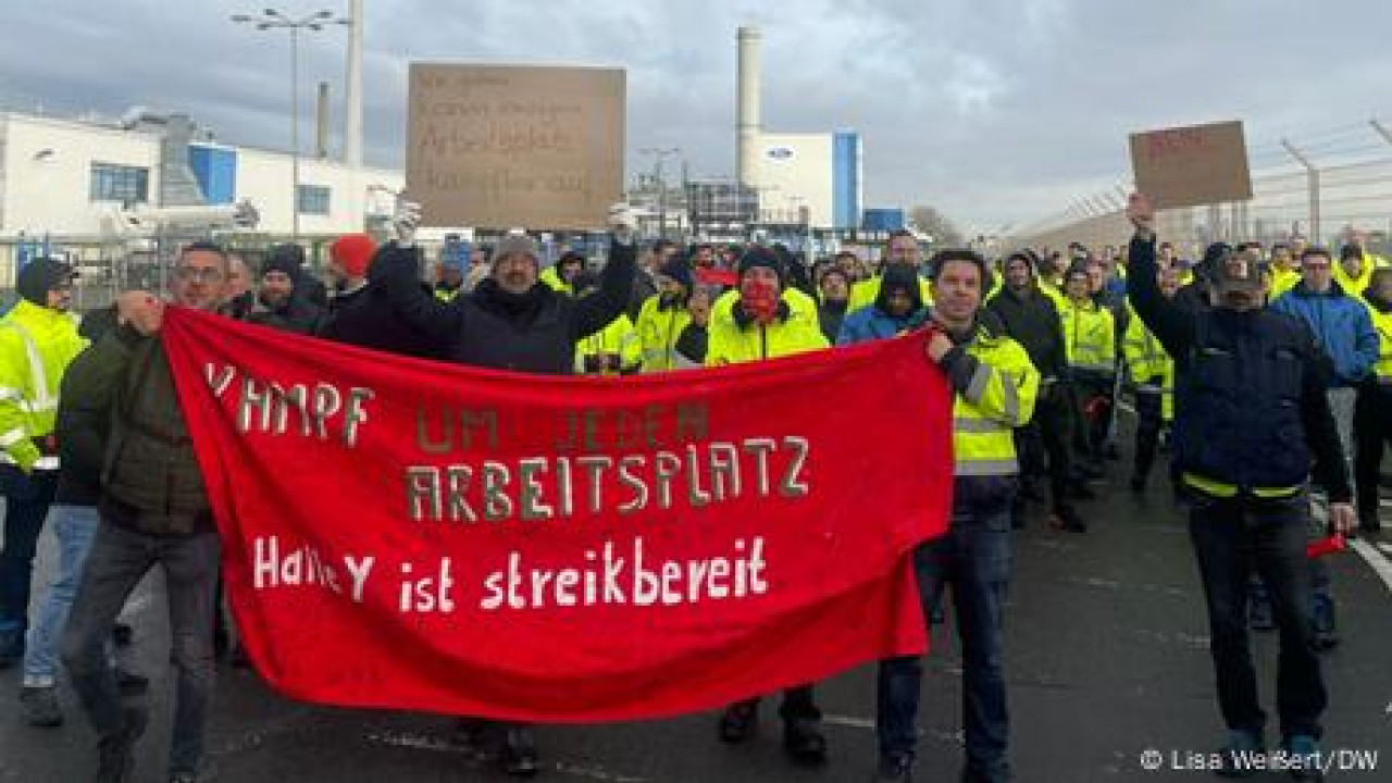 Ζόρικη Πρωτομαγιά για τους εργαζόμενους της Ford Ζόρικη Πρωτομαγιά για τους εργαζόμενους της Ford