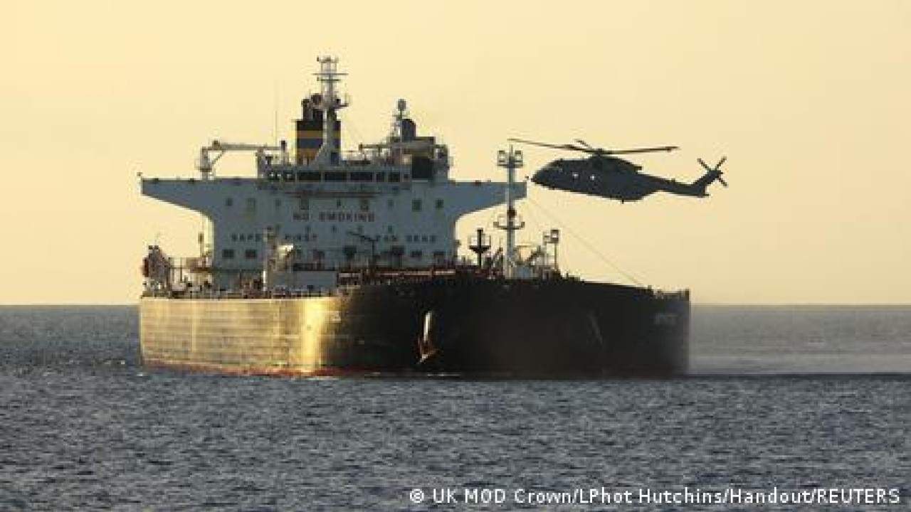 EE: ΣΥΜΒΙΒΑΣΜΟΣ ΓΙΑ LNG ΚΑΙ ΝΕΕΣ ΚΥΡΩΣΕΙΣ ΣΤΗ ΡΩΣΙΑ