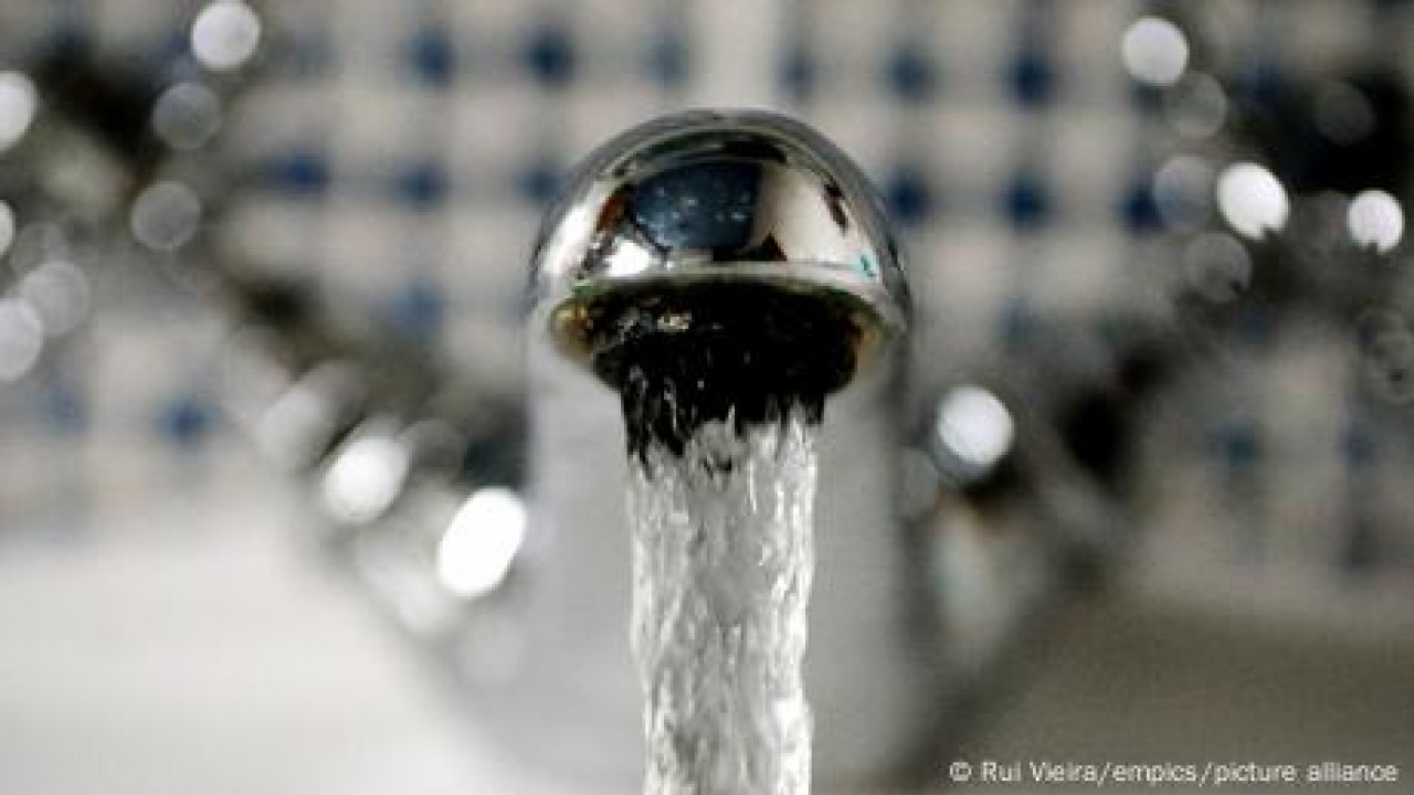 Είδος πολυτελείας το νερό στη Βρετανία Είδος πολυτελείας το νερό στη Βρετανία