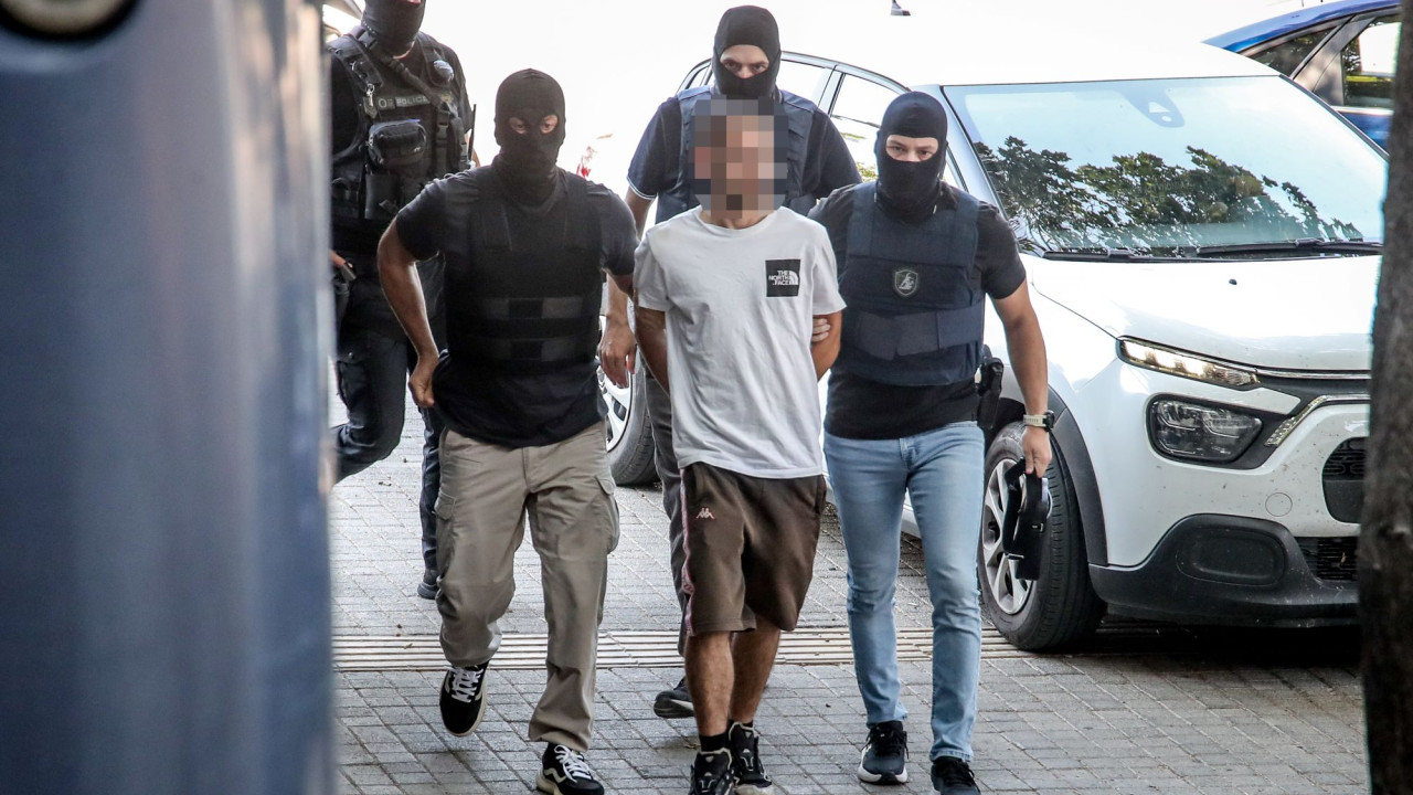 ΕΛΕΥΘΕΡΟΙ ΟΙ 2 ΣΥΛΛΗΦΘΕΝΤΕΣ ΓΙΑ ΤΗ ΧΘΕΣΙΝΗ ΕΝΤΑΣΗ ΣΤΟ ΔΙΚΑΣΤΙΚΟ ΜΕΓΑΡΟ ΘΕΣΣΑΛΟΝΙΚΗΣ