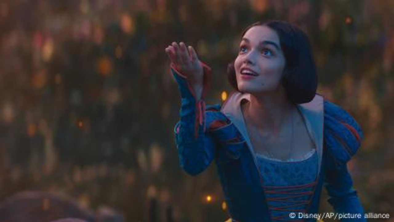 Disney: Γιατί τόση κατακραυγή για τη νέα «Χιονάτη»;