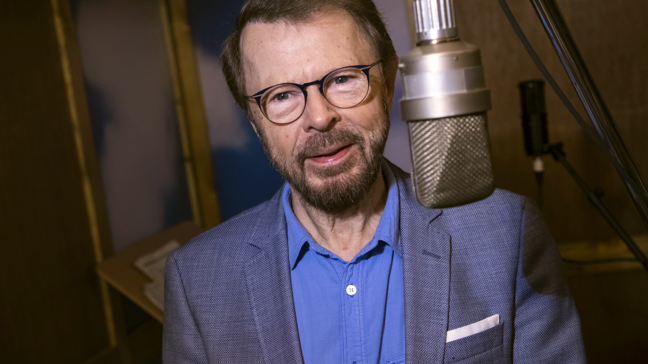 ABBA: Ο Μπιορν Ουλβέους αποκαλύπτει ότι γράφει ένα νέο μιούζικαλ με Τεχνητή Νοημοσύνη ABBA: Ο Μπιορν Ουλβέους αποκαλύπτει ότι γράφει ένα νέο μιούζικαλ με Τεχνητή Νοημοσύνη