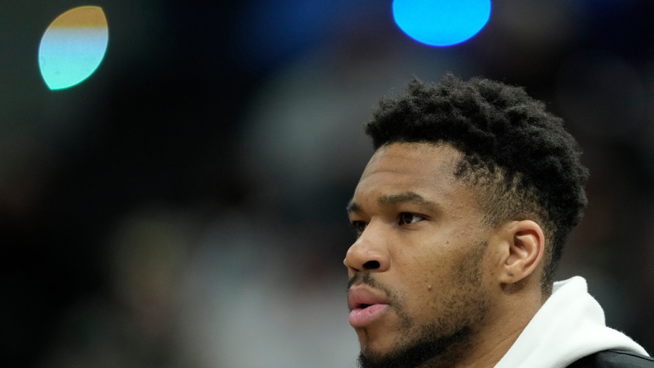 &Omicron; &Alpha;&nu;&tau;&epsilon;&tau;&omicron;&kappa;&omicron;ύ&nu;&mu;&pi;&omicron; &alpha;&nu;ά&mu;&epsilon;&sigma;&alpha; &sigma;&tau;&iota;&sigmaf; &pi;&rho;ώ&tau;&epsilon;&sigmaf; &pi;&rho;&omicron;&sigma;&omega;&pi;&iota;&kappa;ό&tau;&eta;&tau;&epsilon;&sigmaf; &pi;&omicron;&upsilon; &mu;&pi;&alpha;ί&nu;&omicron;&upsilon;&nu; &sigma;&tau;&omicron; &Epsilon;&upsilon;&rho;&omega;&pi;&alpha;ϊ&kappa;ό &Tau;ά&gamma;&mu;&alpha; &Alpha;&xi;ί&alpha;&sigmaf;