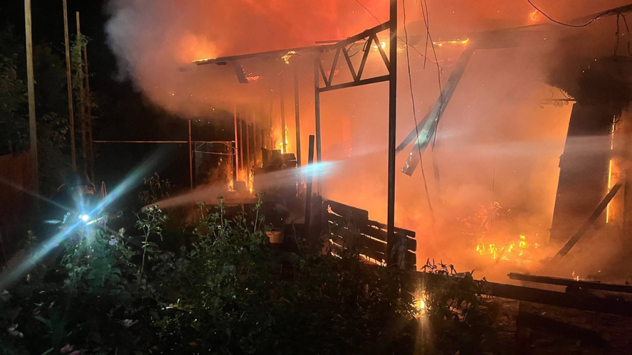 &Pi;ό&lambda;&epsilon;&mu;&omicron;&sigmaf; &sigma;&tau;&eta;&nu; &Omicron;&upsilon;&kappa;&rho;&alpha;&nu;ί&alpha;: &Pi;ά&nu;&omega; &alpha;&pi;ό 10 &tau;&rho;&alpha;&upsilon;&mu;&alpha;&tau;ί&epsilon;&sigmaf; &alpha;&pi;ό &rho;&omega;&sigma;&iota;&kappa;έ&sigmaf; &epsilon;&pi;&iota;&delta;&rho;&omicron;&mu;έ&sigmaf;