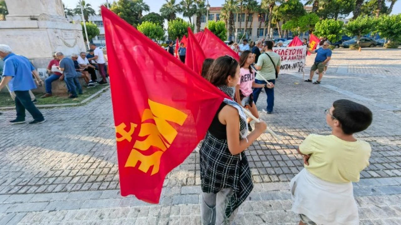 ΚΝΕ: «Προκλητικός και ψεύτης ο πρωθυπουργός για τις διαγραφές φοιτητών»
