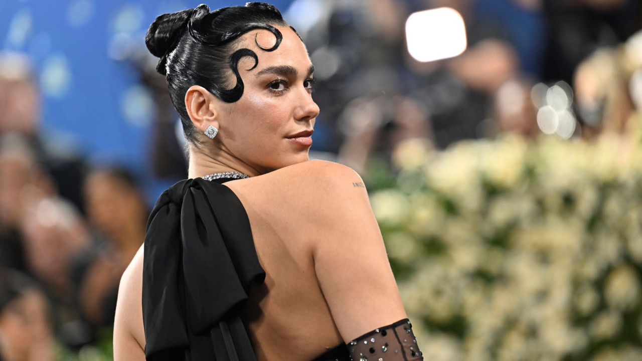 Dua Lipa: Στον κατάλογο των 40 πλουσιότερων προσώπων κάτω των 40 ετών στο ΗΒ Dua Lipa: Στον κατάλογο των 40 πλουσιότερων προσώπων κάτω των 40 ετών στο ΗΒ
