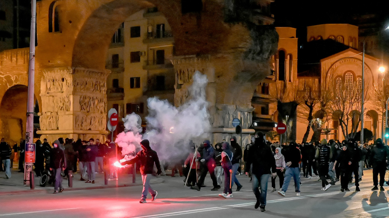 Θεσσαλονίκη: Περισσότερες από 50 προσαγωγές μετά τα επεισόδια στο κέντρο της Θεσσαλονίκης