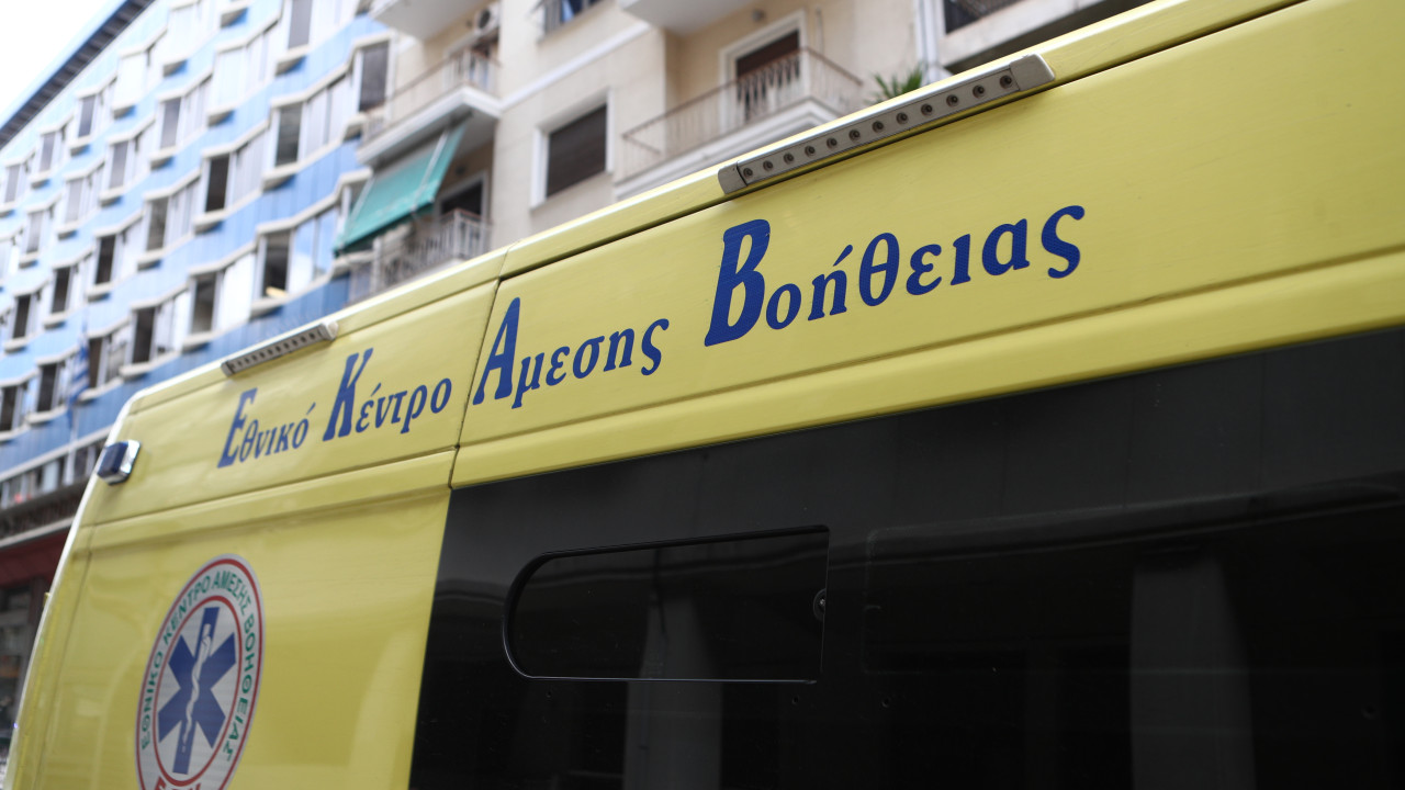 Θεσσαλονίκη: Ηλικιωμένος έπεσε από 6ο όροφο πολυκατοικίας και σκοτώθηκε Θεσσαλονίκη: Ηλικιωμένος έπεσε από 6ο όροφο πολυκατοικίας και σκοτώθηκε