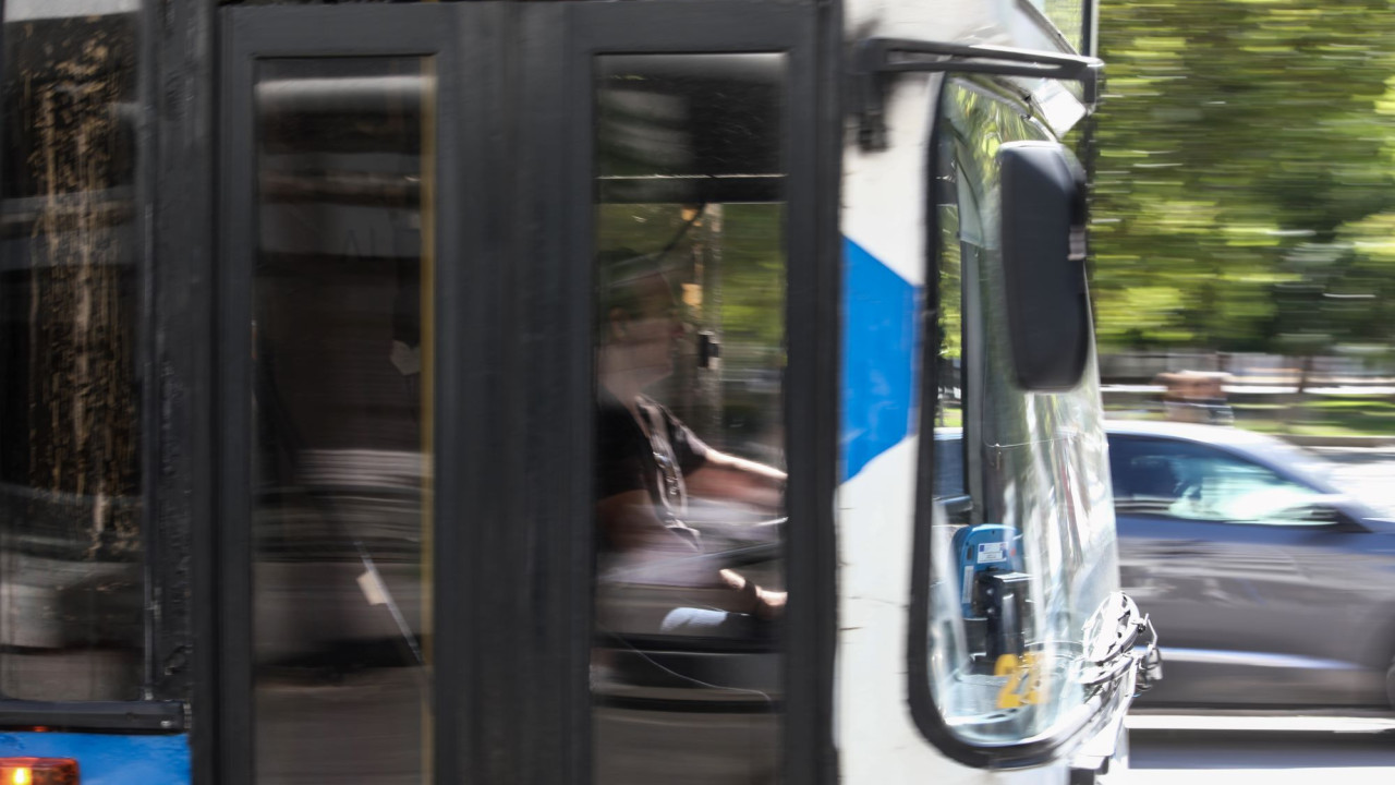 Επαναλειτουργεί η λεωφορειακή γραμμή Χ80 Πειραιάς-Ακρόπολη-Σύνταγμα Express Επαναλειτουργεί η λεωφορειακή γραμμή Χ80 Πειραιάς-Ακρόπολη-Σύνταγμα Express