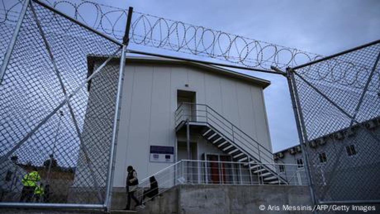 DW: Το γερμανικό ΥπΕσ. για επιστροφές προσφύγων στην Ελλάδα DW: Το γερμανικό ΥπΕσ. για επιστροφές προσφύγων στην Ελλάδα