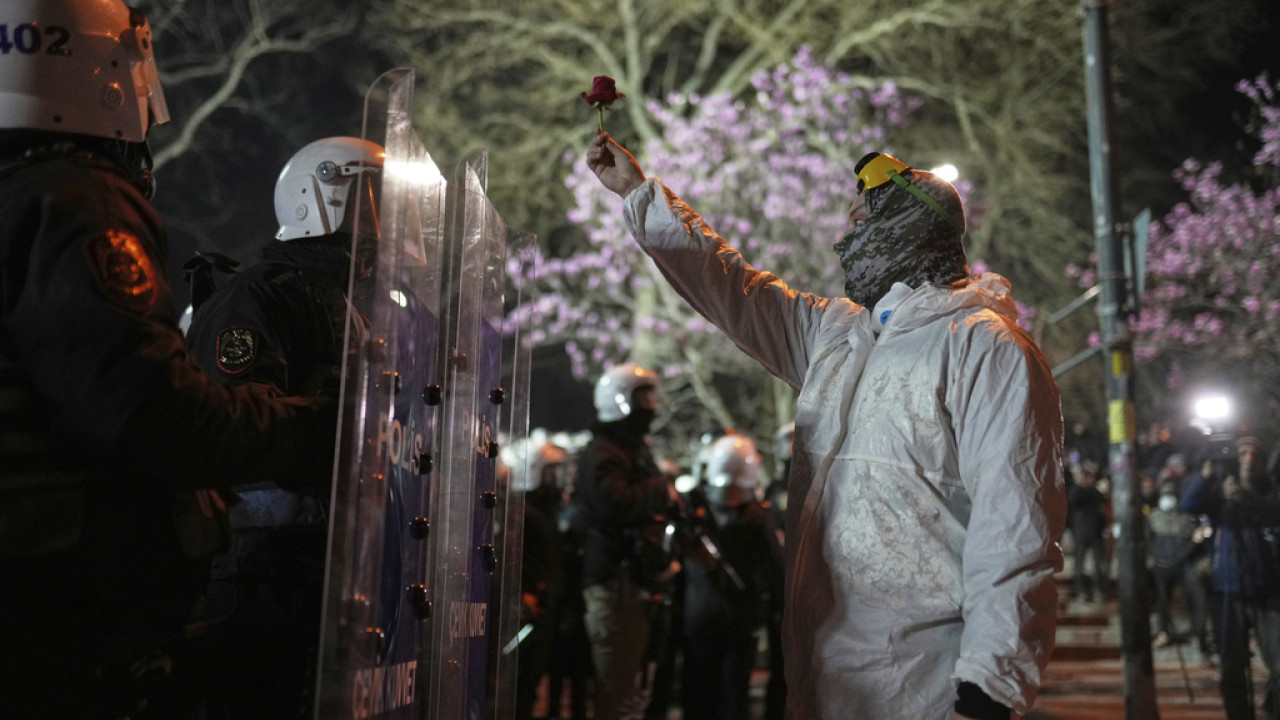 Ιμάμογλου: Κάλεσμα για μαζικές διαδηλώσεις σε όλη την Τουρκία