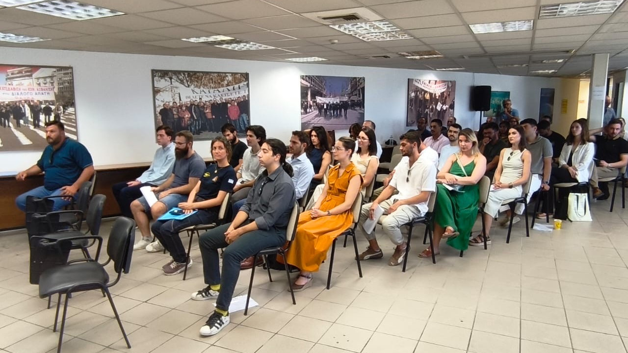 ΟΡΚΙΣΤΗΚΑΝ 45 ΝΕΟΙ ΕΛΕΓΚΤΕΣ ΕΝΑΕΡΙΑΣ ΚΥΚΛΟΦΟΡΙΑΣ