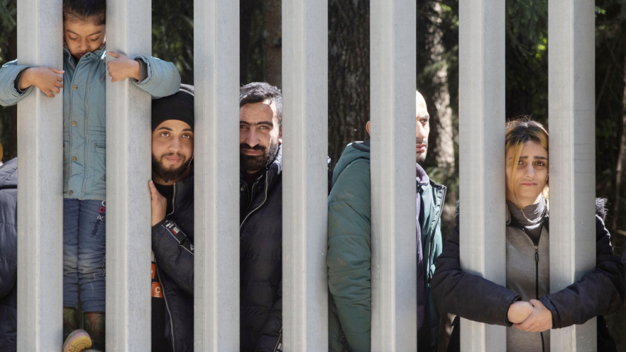 Ρωσία: 20.000 μετανάστες που έλαβαν υπηκοότητα εστάλησαν να πολεμήσουν στην Ουκρανία Ρωσία: 20.000 μετανάστες που έλαβαν υπηκοότητα εστάλησαν να πολεμήσουν στην Ουκρανία