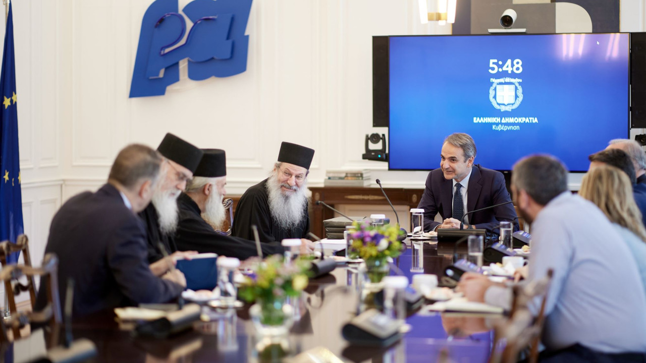 Μητσοτάκης: Τα θέματα που συζήτησε με την τριμελή Ιεροκοινοτική επιτροπή