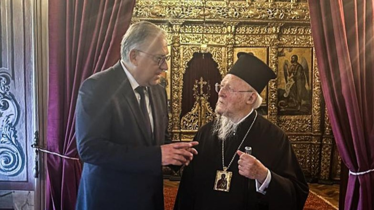 Θεοδωρικάκος: Το υπουργείο Ανάπτυξης συμβάλλει στη διάσωση ιστορικών μνημείων και την ανάδειξη των αξιών του χριστιανισμού Θεοδωρικάκος: Το υπουργείο Ανάπτυξης συμβάλλει στη διάσωση ιστορικών μνημείων και την ανάδειξη των αξιών του χριστιανισμού
