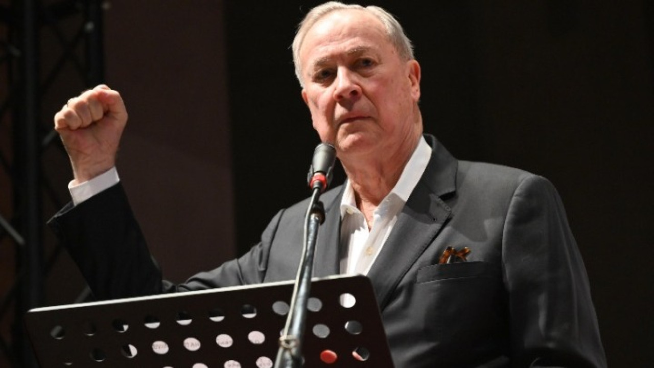Πέθανε ο Αμερικανός σκηνοθέτης Μπομπ Γουίλσον