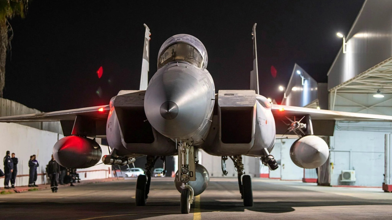 IDF: «Ολοκληρώθηκε επιτυχώς η επίθεση κατά της αντιαεροπορικής άμυνας του Ιράν» - Δείτε βίντεο της επιχείρησης