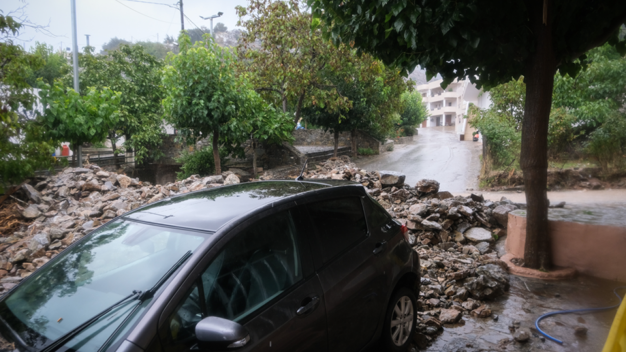 Κρήτη: Κυβερνητικό κλιμάκιο για τις ζημιές από την κακοκαιρία Κρήτη: Κυβερνητικό κλιμάκιο για τις ζημιές από την κακοκαιρία