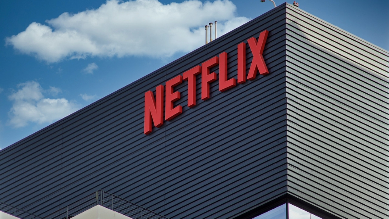 Το Netflix κινδυνεύει με πτώση κερδών μετά από ένα ράλι 250 δισ. δολαρίων