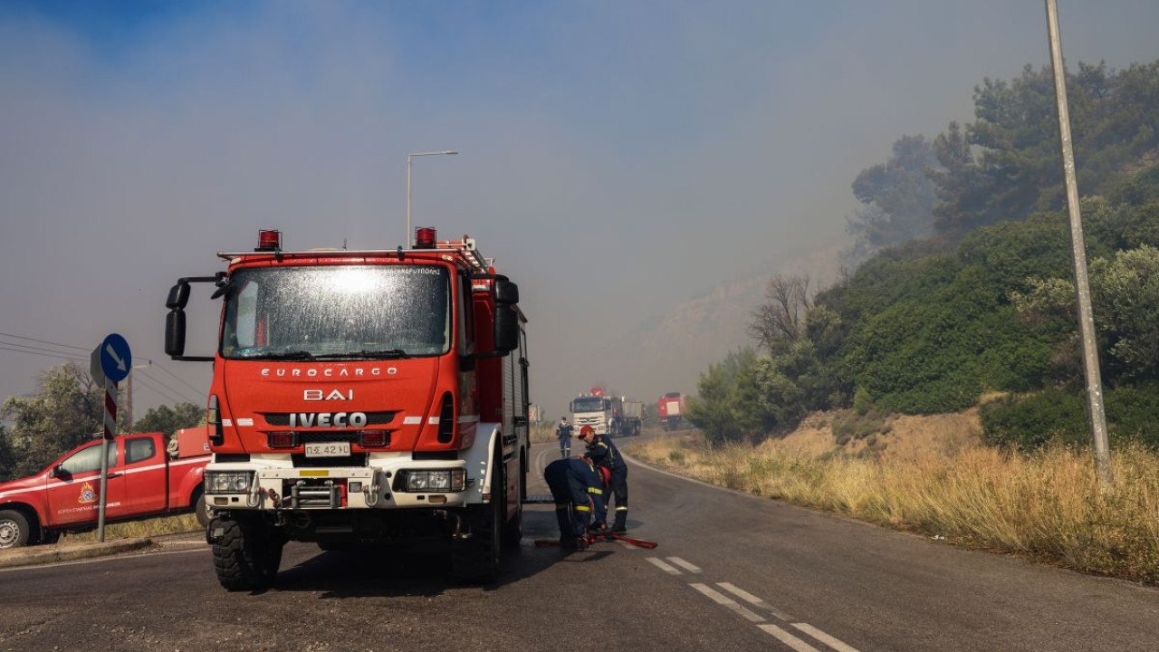 Χίος: Μεγάλη αναζωπύρωση στο βουνό Προβατά