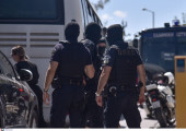 Θεσσαλονίκη: Σύλληψη άνδρα που περιφερόταν με σπαθί στην πόλη