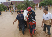 ιΝδονησία πλημμύρες 