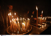 Προσοχή με λαμπάδες και κεριά: Οι 4 συμβουλές της Πυροσβεστικής για την Ανάσταση