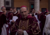 Κονκλάβιο: 4 τρόποι με τους οποίους η ταινία Conclave ρίχνει φως στον τρόπο επιλογής Πάπα