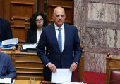 Δένδιας