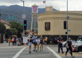 Warner Bros 