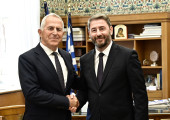 Ανδρουλάκης 