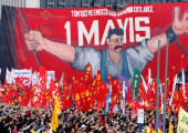 Πρωτομαγιά πλατεία Ταξίμ