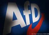 Λογότυπο AfD με κόκκινο βέλος