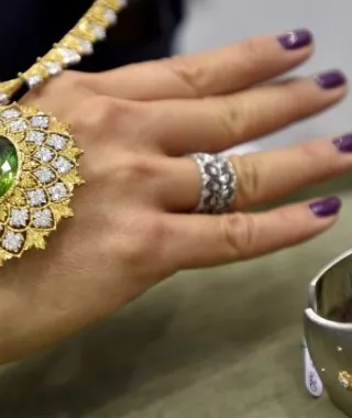 Μια έκθεση για τον «Πρίγκιπα των Χρυσοχόων» στη Βενετία- Δείτε τα εντυπωσιακά κοσμήματα