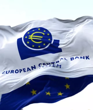 Η ΕΚΤ προειδοποιεί: Αντιμέτωπες με «νεοφανείς κινδύνους» οι ευρωπαϊκές τράπεζες