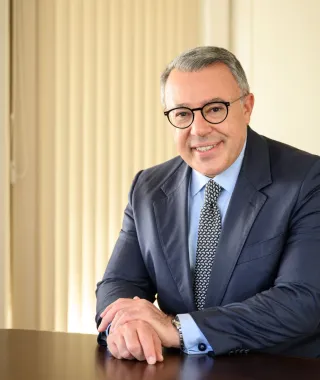 Alpha Bank: Κέρδη €0,5 δισ. στο α' εξάμηνο - Αναβάθμισε την πρόβλεψη για τα κέρδη το 2026 