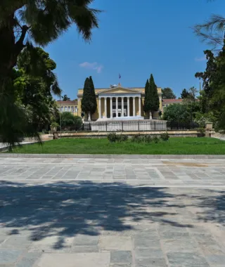 Τρεις νεαροί συνελήφθησαν στο Ζάππειο για ομοφοβική επίθεση