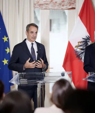 Stocker praises Greece’s economic turnaround as Mitsotakis and Austria seek deeper cooperation