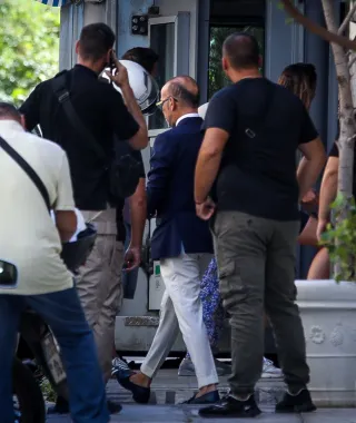 Υπόθεση Μαζωνάκη: Οι χρόνοι που δεν «δένουν» στις καταθέσεις – Αποφυλάκιση με βραχιολάκι θα ζητήσει ο γιατρός