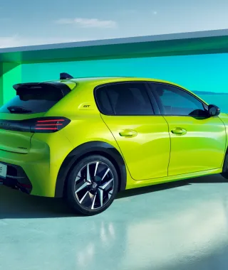PEUGEOT 208 Turbo 100: Νέα γενιά κινητήρα, πλούσιος εξοπλισμός και εξαιρετική τιμή 