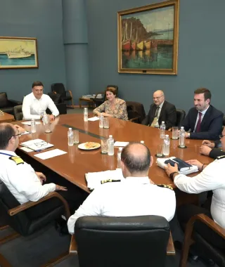 Β. Κικίλιας: Ξεκίνησε ο διάλογος για την αποσυμφόρηση του λιμανιού της Ραφήνας