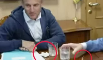Μακρόν 