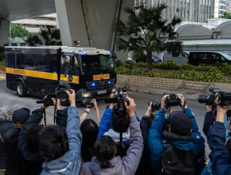 Την αποφυλάκιση του Τζίμι Λάι ζητά το Λονδίνο