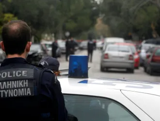 Προφυλακίστηκαν οι δύο κατηγορούμενοι για την επίθεση με μαχαίρι στην Ελευσίνα - Τι είπαν στην απολογία τους