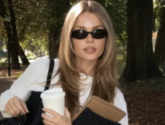 Αυτό το χρώμα μαλλιών επιτρέπει να αραιώσετε τα ραντεβού στο κομμωτήριο