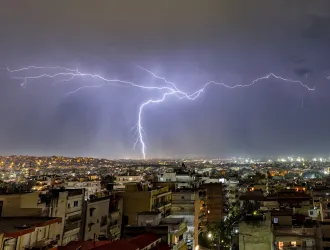 Μικροπροβλήματα στη Θεσσαλονίκη από την καταιγίδα