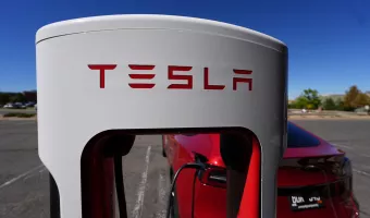 Tesla: Ψάχνει εργαζόμενους στην Ελλάδα