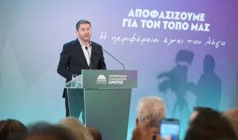 Ανδρουλάκης: Χωρίς πολιτική αλλαγή, η χώρα δεν θα σηκώσει κεφάλι