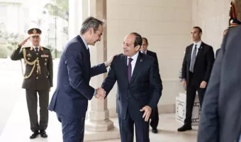 Συνάντηση Μητσοτάκη με αλ Σίσι την Τετάρτη στο Μέγαρο Μαξίμου