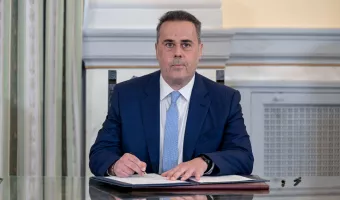 Σταύρος Παπασταύρου 